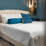 Brand New 5Bedrooms At Windsor Cay